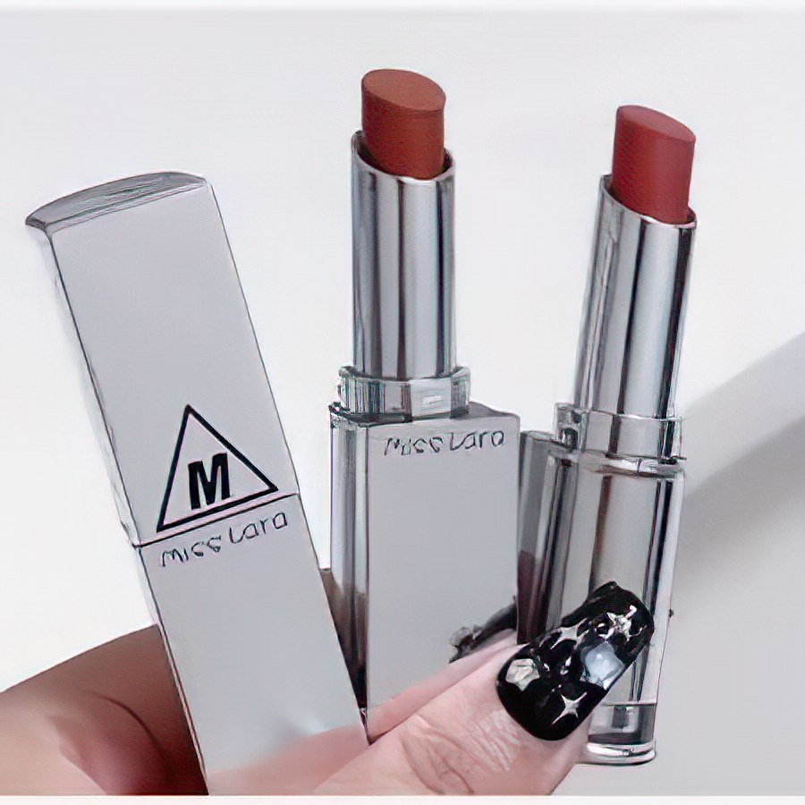 رژ جامد پوکه فلزی میس لارا